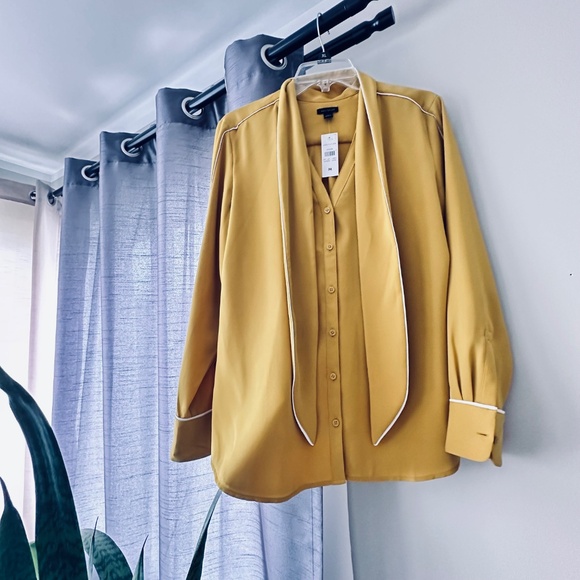 Ann Taylor Mustard Blouse - Picture 3 of 6